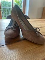 Minozzi Milano Pumps Schuhe mit Absatz Tracht beige braun gr. 41 Bayern - Kirchseeon Vorschau