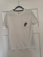 Nike Shirt weiß Wandsbek - Hamburg Dulsberg Vorschau