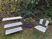 Regal & Stuhl Set aus Eisen/Bambus Vintage innen/außen geeignet Nordrhein-Westfalen - Solingen Vorschau