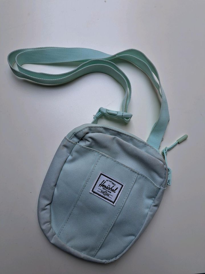 Herschel Minitasche Handtasche Handytasche mint in Rodgau