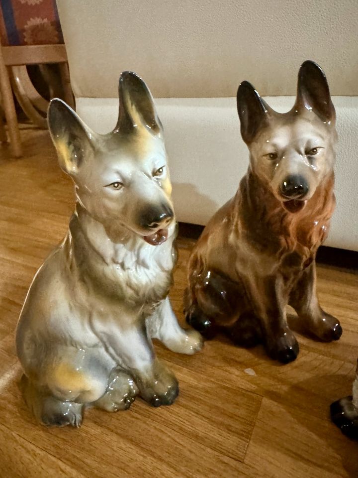 3x Vintage Porzellan Hunde Deko ca. 35cm hoch in Pulheim