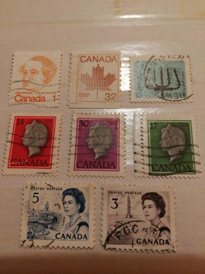 8 Briefmarke Canada Queen in Tellingstedt