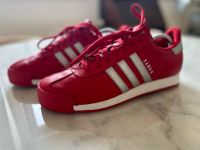 ADIDAS Samoa Herren rot silber Streifen Größe UK 10,5 Köln - Ehrenfeld Vorschau