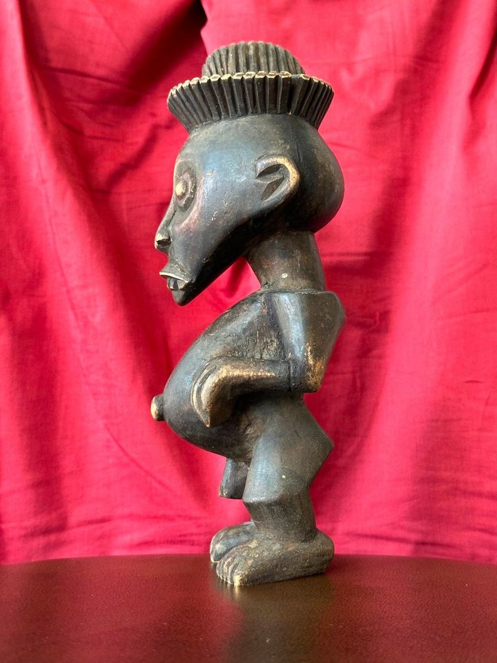 Zela Figur Holz Fetisch Kongo Mann Luba Stil kunstvoll geschnitzt in Bonn