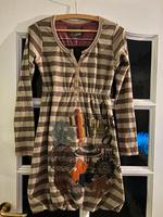 Desigual Kleid gestreift mit Motiv Gr M Nordrhein-Westfalen - Wegberg Vorschau