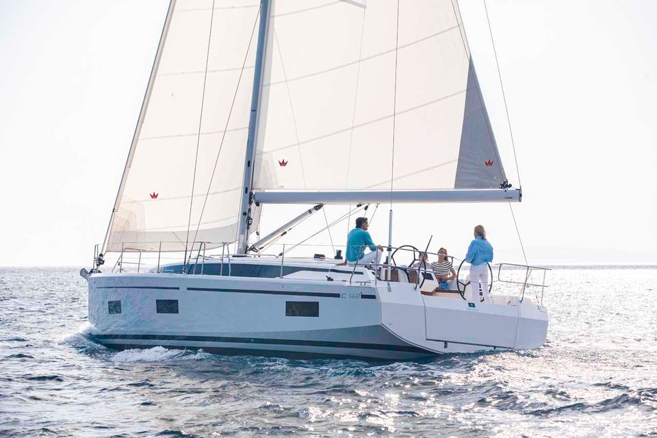 Bavaria C42 Segelyacht Kauf | Yachtinvest | Yachtcharter in Wolfratshausen