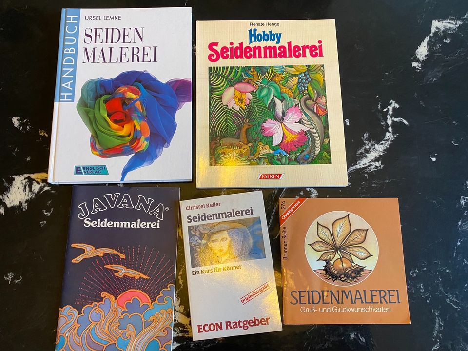 Seidenmalerei Sammlung Set Bücher Tücher Farben Spannrahmen in München