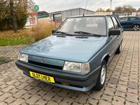 Renault R9 Cheverny TX nur 74.000 km H-Kennzeichen Niedersachsen - Holzminden Vorschau