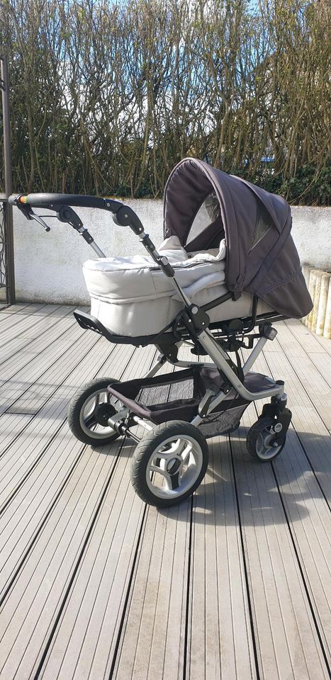 Teutonia Kinderwagen in Aichtal