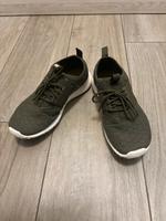Nike Schuhe in grün Größe 39 Sachsen - Mühltroff Vorschau