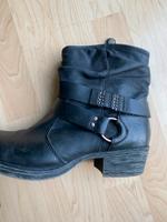Stiefeletten Stiefel schwarz Leder s.Oliver Gr.38 Nordrhein-Westfalen - Lemgo Vorschau