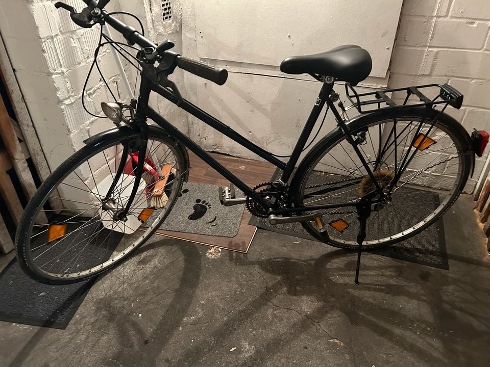 Fahrrad 28 Zoll von Rabeneick in Lohfelden