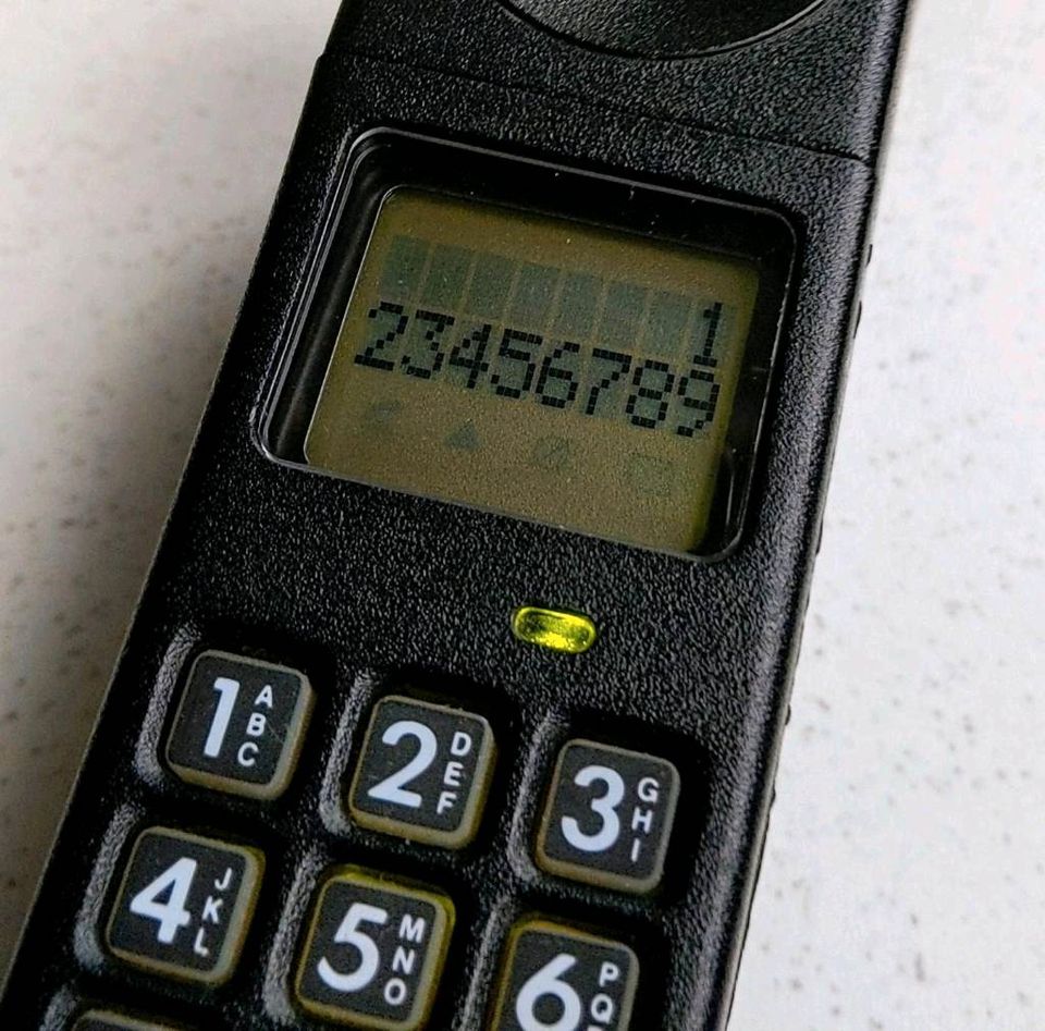 Motorola International 3200 Knochen in Hannover