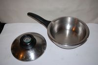 AMC Induktion 2,1 Liter 20cm Stiel Kasserolle Wok Topf Induction Wiesbaden - Mainz-Kastel Vorschau