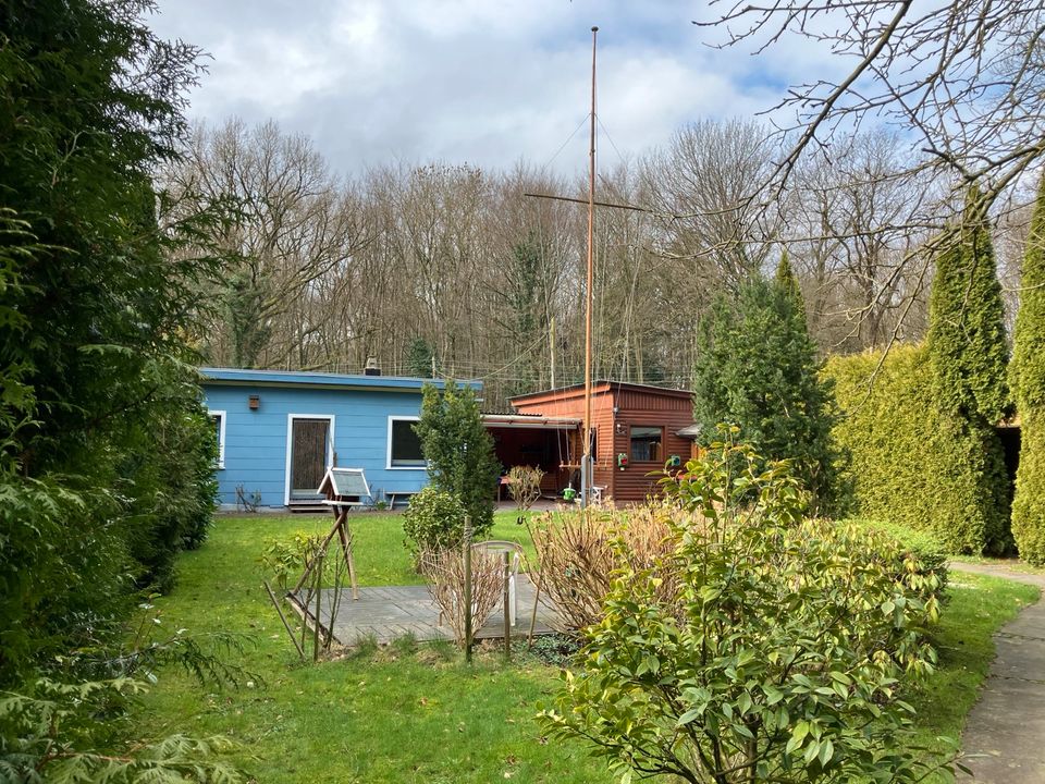 Einzelhaus (Bungalow) mit eigenem gr.Garten am Niendorfer Gehege in Hamburg