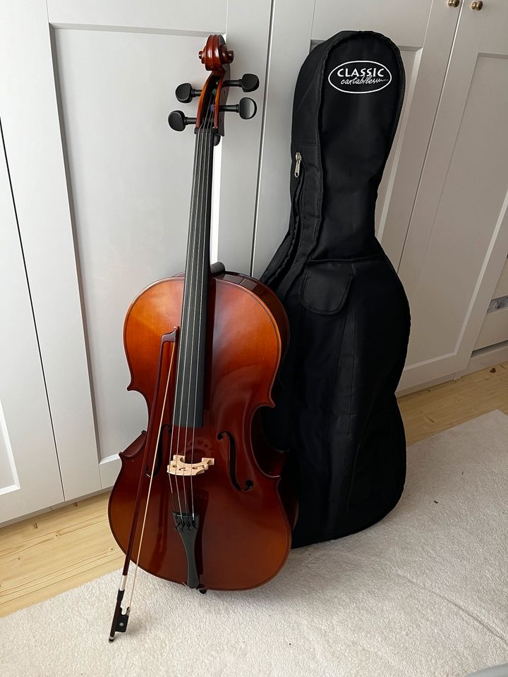 Cello mit bogen , Hülle und kostenlosen Notenständer in Bad Bergzabern