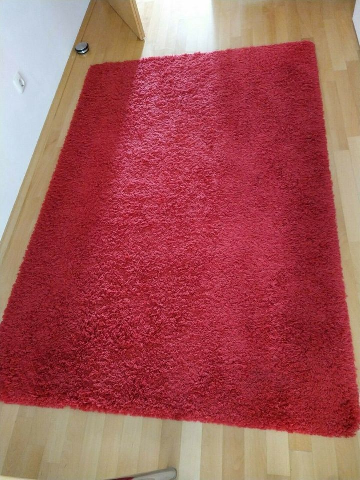 Teppich rot, langflor, 133x195 cm in Dortmund