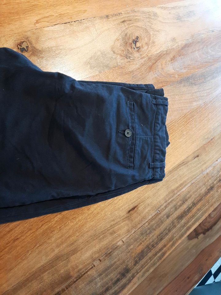 H&M Hose Gr. 31 Mann dunkelblau in Reinfeld