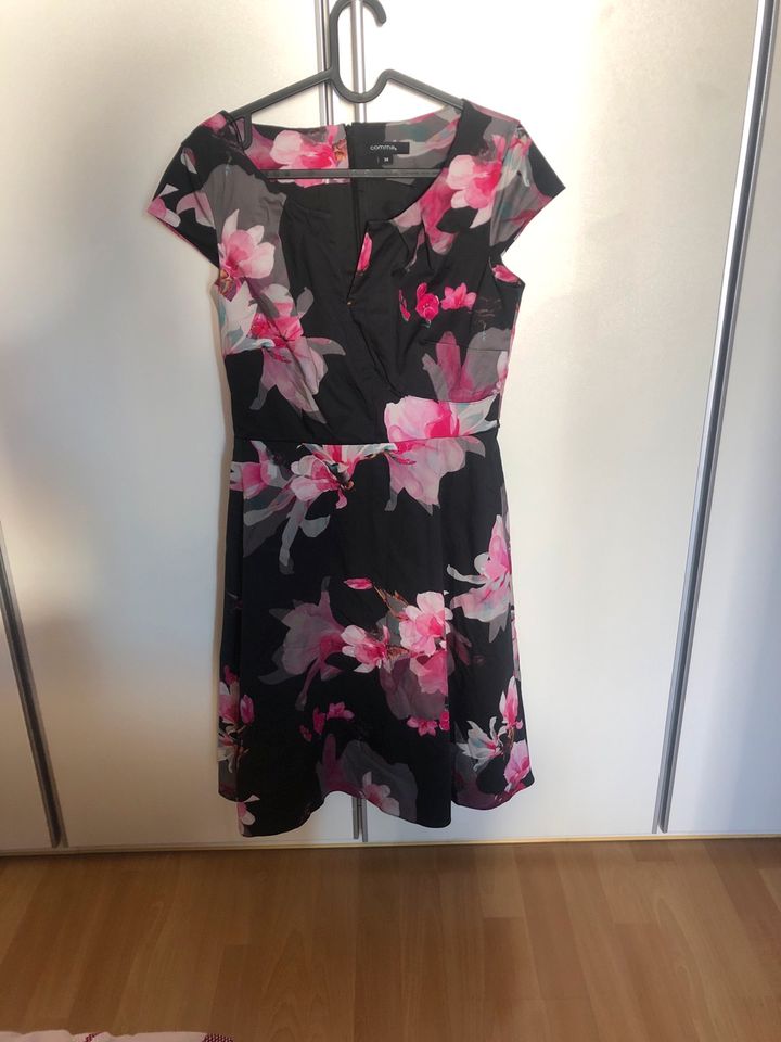 Comma Kleid floral 34 xs in Tamm