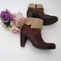 ❤ Venturini ❤ Ankleboots Stiefeletten Plüsch Pumps echt Leder Hessen - Solms Vorschau