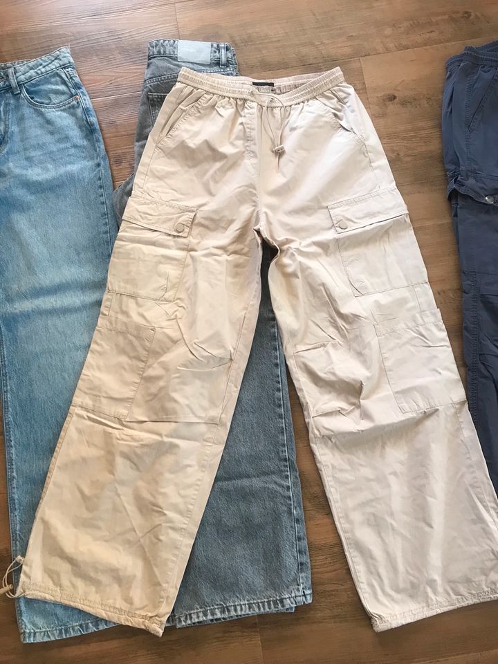 Jeans/Hosen Gr. 164, S in Langen (Hessen)