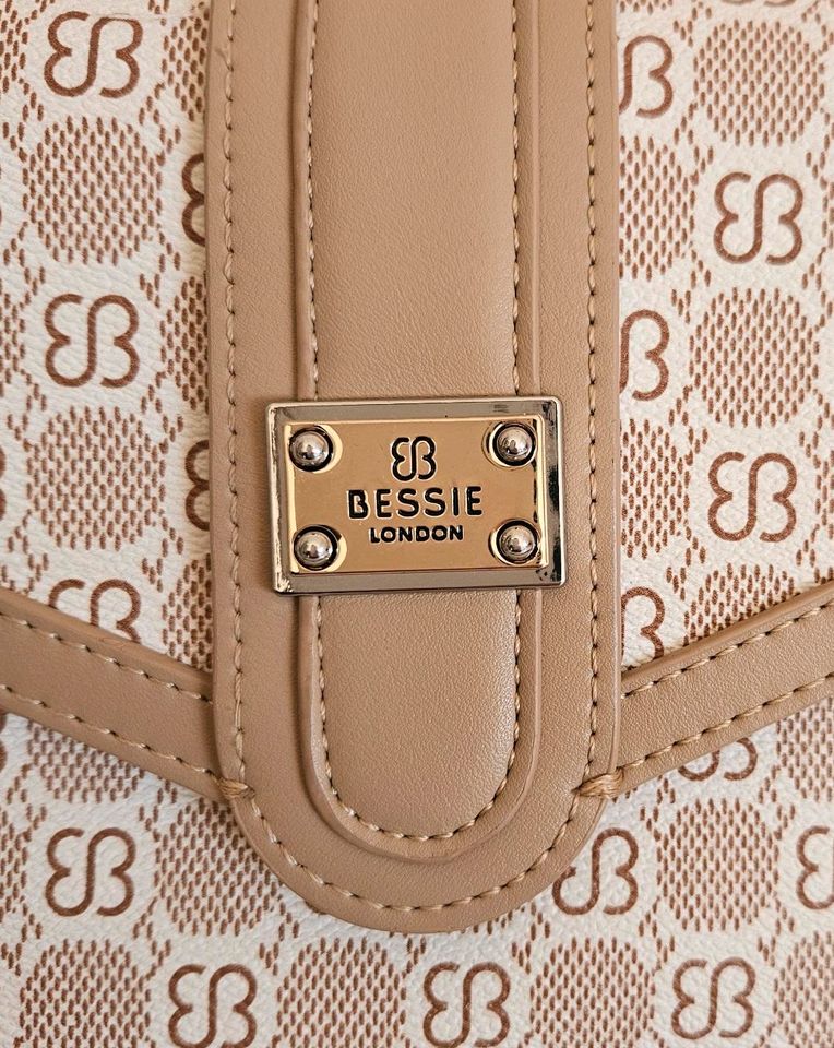 Handtasche Bessie London in Oberhausen