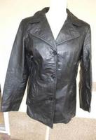 DDR Lederjacke Echtleder schwarz Damen Gr M ca 40/42 1970 Vintage Sachsen - Brand-Erbisdorf Vorschau