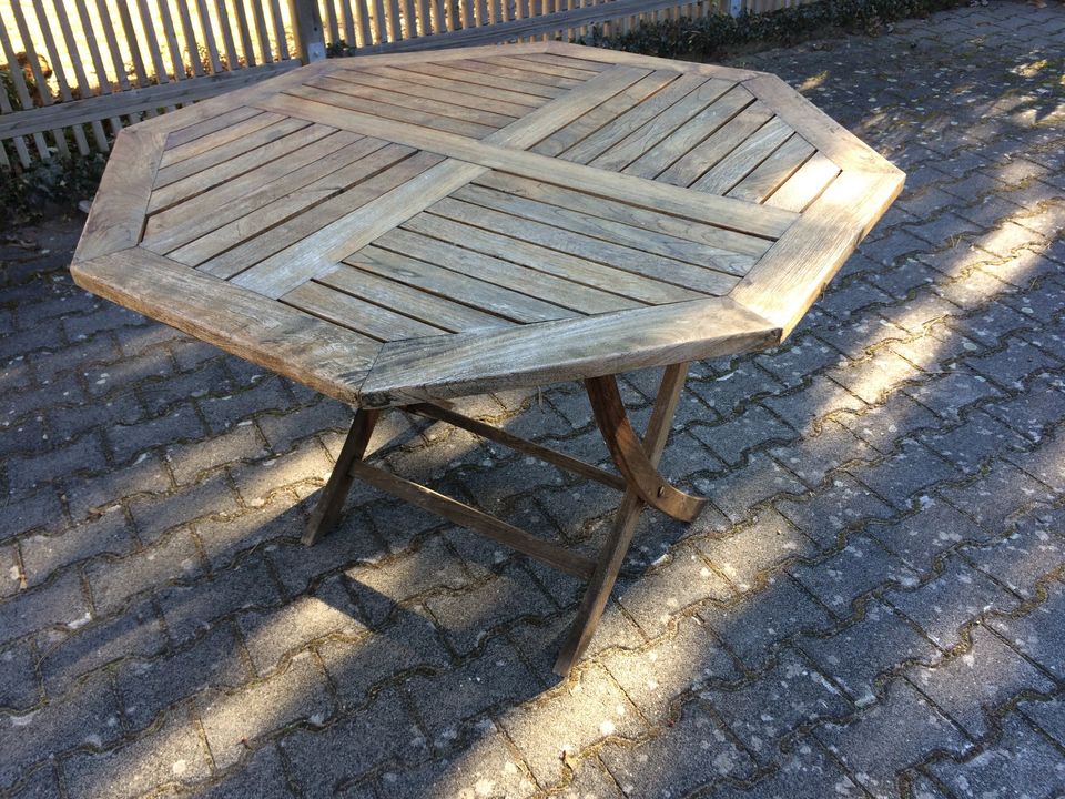 Gartentisch Teak Holz Tisch Holztisch Teakholz Klapptisch in Klein-Winternheim
