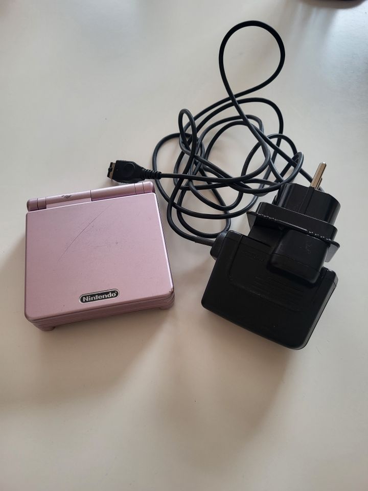 Game Boy advance, 22 Spiele, Gerät, retro, 90er, vintage, Elektro in Erkelenz