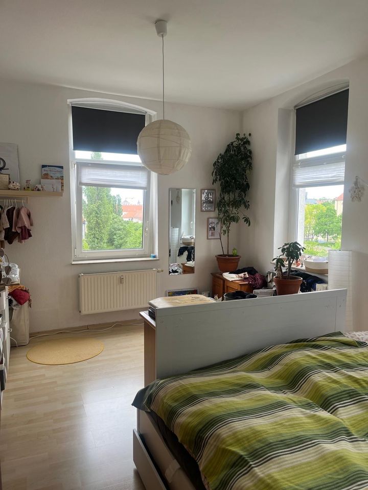 2-Raum-Wohnung mit Blick ins Grüne in Halle
