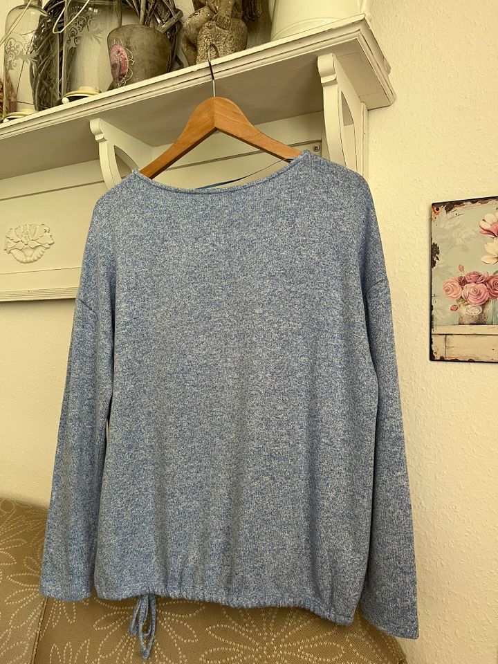 Street One, schicker Pulli in XL/42 in Bremen