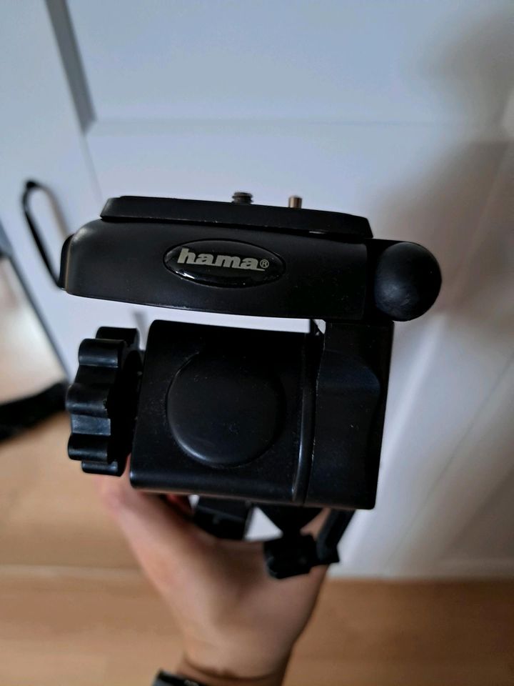 Hama, Kamera Dreibeinstativ in Gäufelden