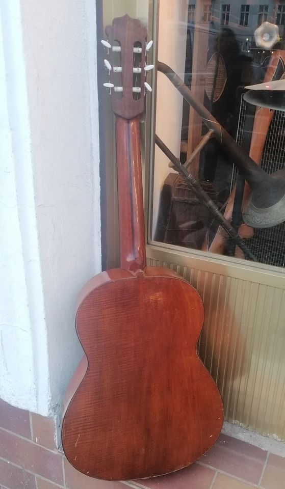 alte seltene Gitarre, Flamencogitarre vermutlich Markneukirchen in Berlin