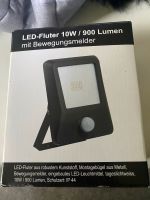 Kleiner LED - Strahler 10W  900 l mit Bewegungsmelder Nordrhein-Westfalen - Castrop-Rauxel Vorschau