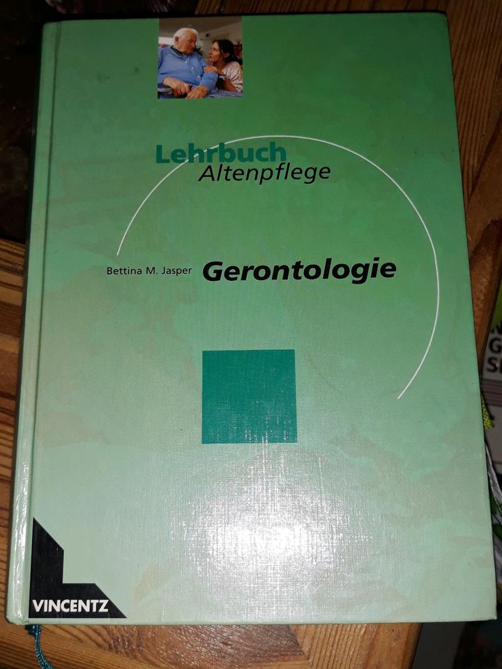 Gerontologie Lehrbuch Altenpflege in Lünen