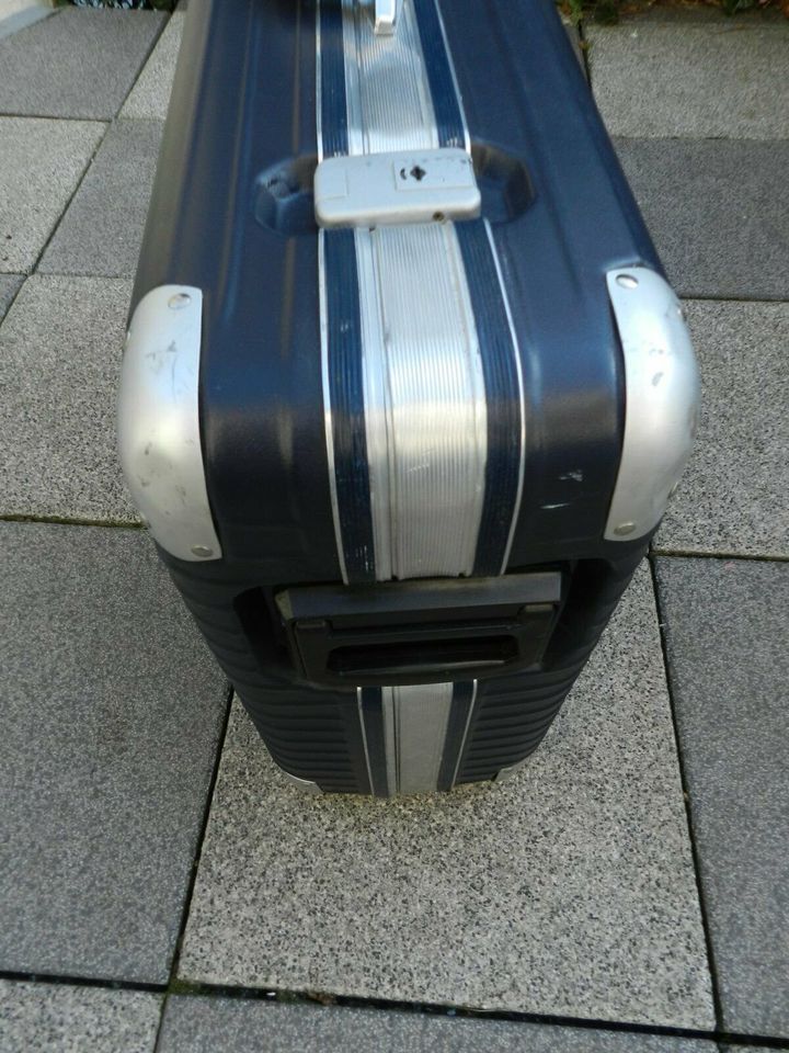 Rimowa Koffer Dunkelblau B 72cm X Tief 21cmX H48cm mit 1Schlüssel in Gelsenkirchen