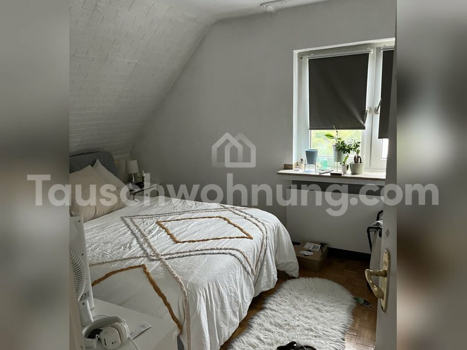 [TAUSCHWOHNUNG] schöne Dachgeschoss Wohnung zum Wohlfühlen  am Rhein in Köln