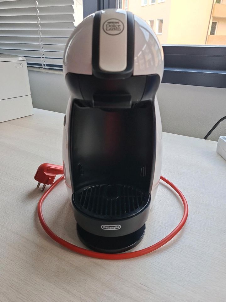 Dolce gusto piccolo, weiss, topzustand in Eckental 