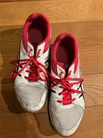 Hallenschuhe von Asics in 40/ 41 für Damen Hessen - Viernheim Vorschau