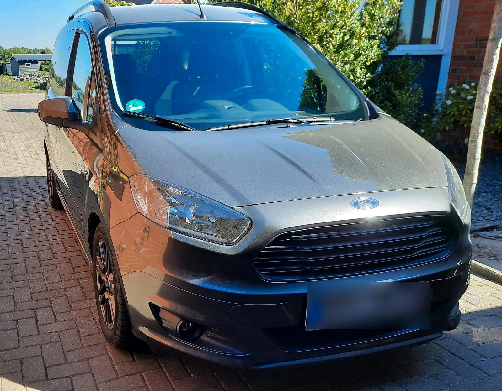 Abbildung des Autos Ford courier 1,0 Ecoboost
