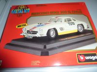 KIT Mercedes Benz 300SL 1955 von Burago im Maßstab 1:24 Rheinland-Pfalz - Waldalgesheim Vorschau