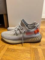 Yeezy Boost 350 V2 Tail light München - Sendling Vorschau