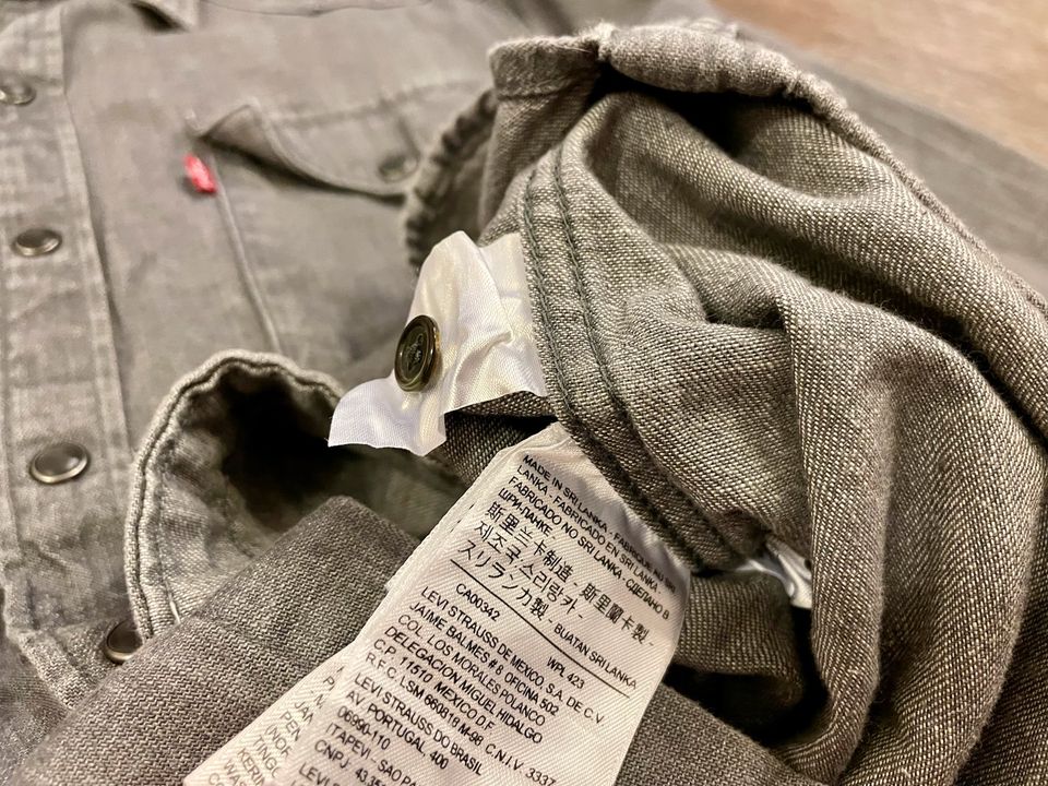 Levi‘s Western Hemd - vintage grey - Gr. S in Berlin