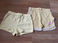 2x Shorts Gr. 86 gelb Niedersachsen - Seelze Vorschau