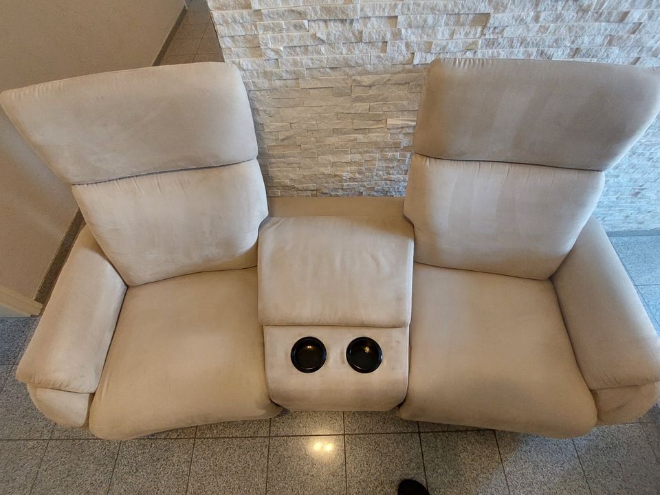 Trapezsofa 2er /  2sitzersofa mit Getränkehalter in Ludwigsburg