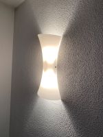 Schöne Wandlampe aus Glas, mit 2 Glühbirnen. Bayern - Pliening Vorschau