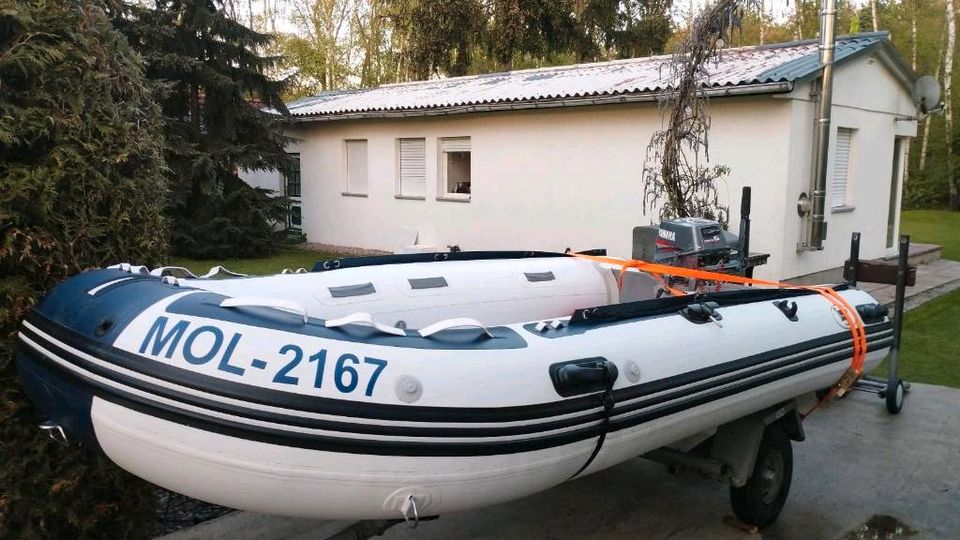 Zeepter Schlauchboot 360, mit 6-8 PS Yamaha , Trailer mit Papiere in Brandenburg an der Havel