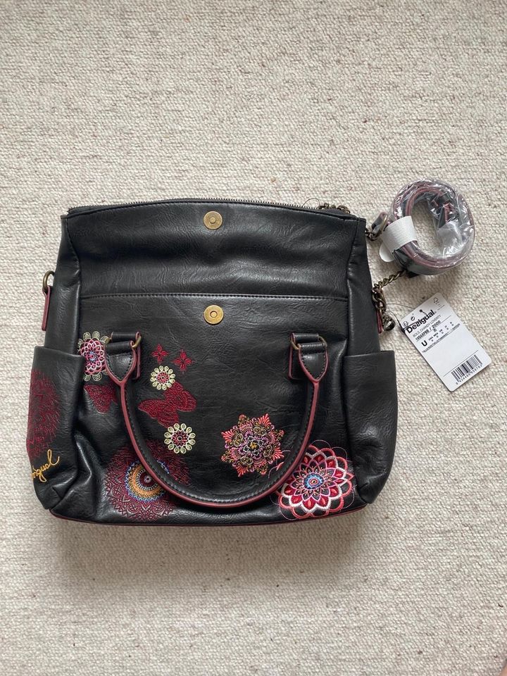 Schöne neue braune Desigual Damen Handtasche mit Etikett in Cottbus