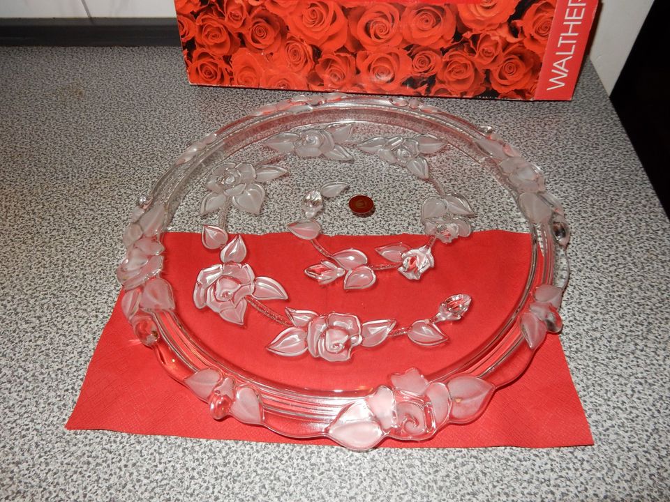 NEU! WALTHER Glas Torten- / Kuchenplatte mit Rosen in OVP in Kiel