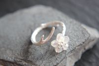 Sterling Silber Ring Blume aus Perlmut mit Ast Baden-Württemberg - Geisingen Vorschau